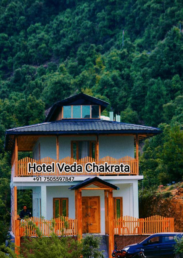Veda Inn Chakrāta Exterior foto